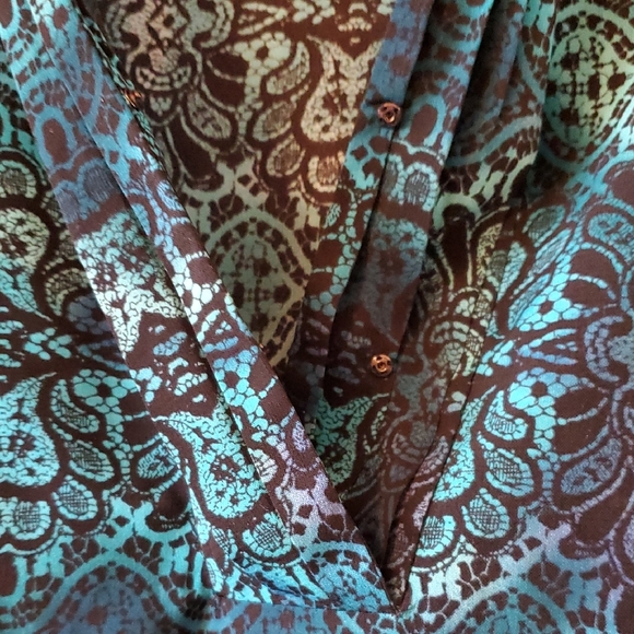 Catherines 3X Blue and Black 3/4 Sleeve Blouse Excellent Condition Silky Look - Picture 7 of 12